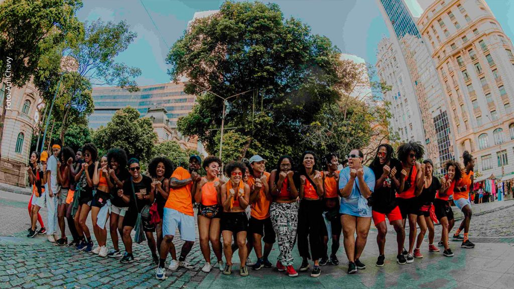 Festival amplia alcance cultural na Bahia com oficinas e intervenções urbanas entre 20 e 22 de agosto.